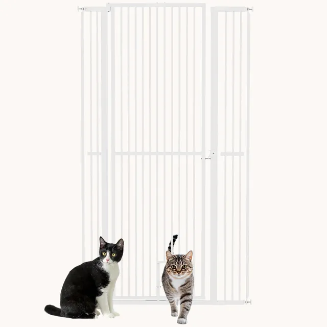 pawhut-barri-re-extra-haute-170-cm-avec-chati-re-pour-porte-et-couloir image 1